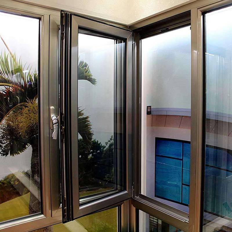 濟南市天橋區三朵云門窗加工部 匠心工藝，守護家的每一扇窗